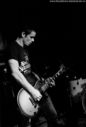 Chainbreaker live pics