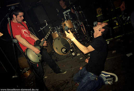 Chainbreaker live pics