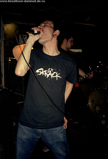 Chainbreaker live pics
