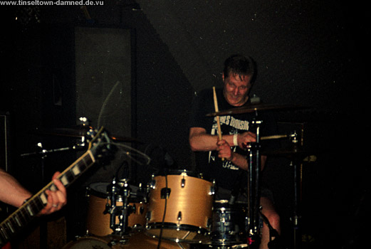 Chainbreaker live pics