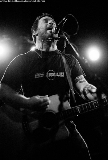 Chuck Ragan live pics