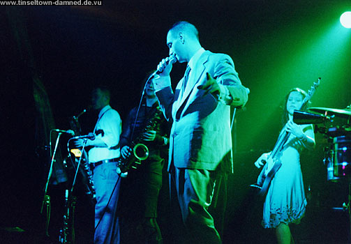 World / Inferno Friendship Society konzertfotos